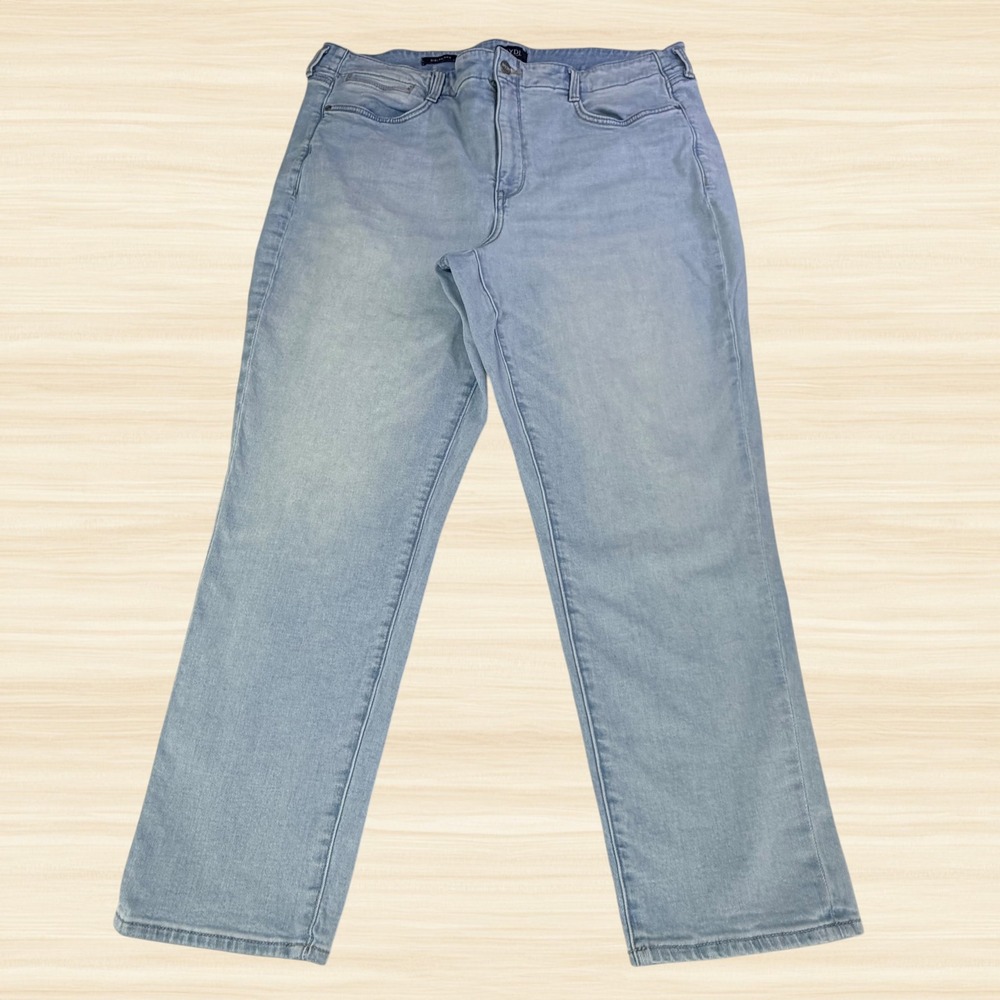 NYDJ Girlfriend Jeans Lift Tuck Light Wash Relaxed Boyfriend Denim 16W Plus